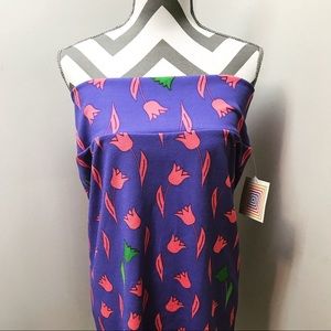 LuLaRoe Medium Cassie Pencil Skirt